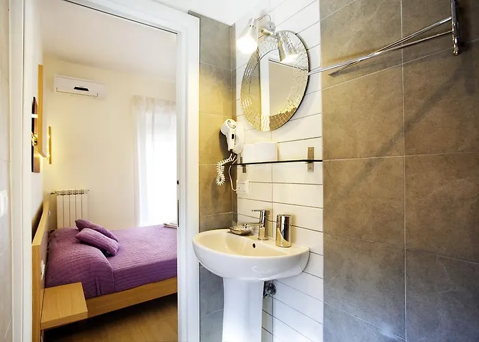 阿福特卡米尔南森酒店 招待所