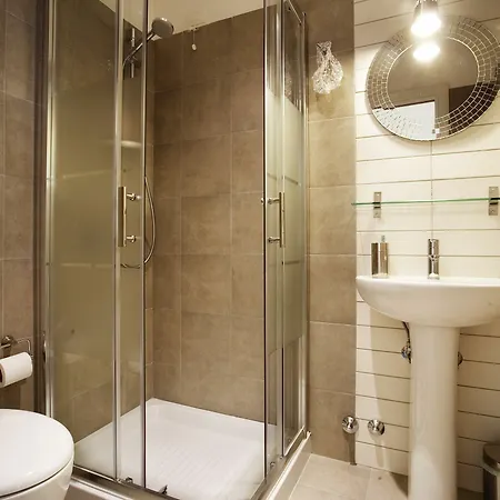 Guest house Nansen 3*